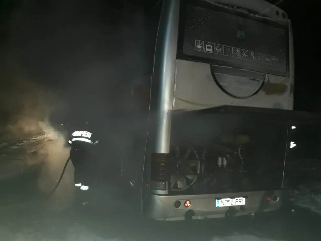 incendiu autocar