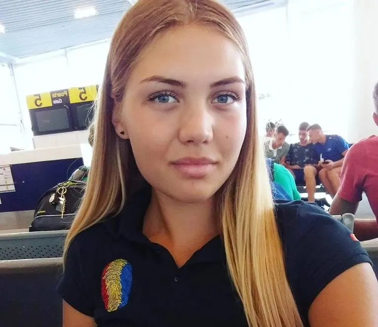 laura pal bronz
