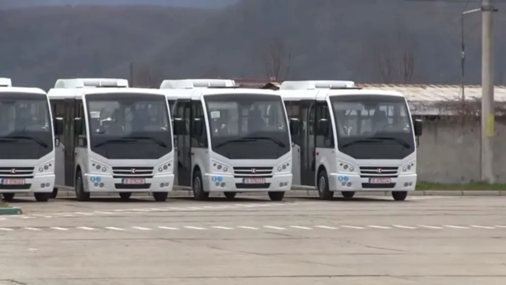 autobuzele