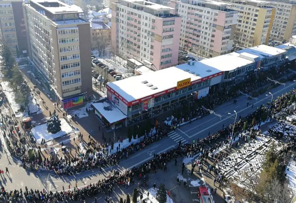 Recomandările jandarmilor pentru participanții la parada Zilei Naționale