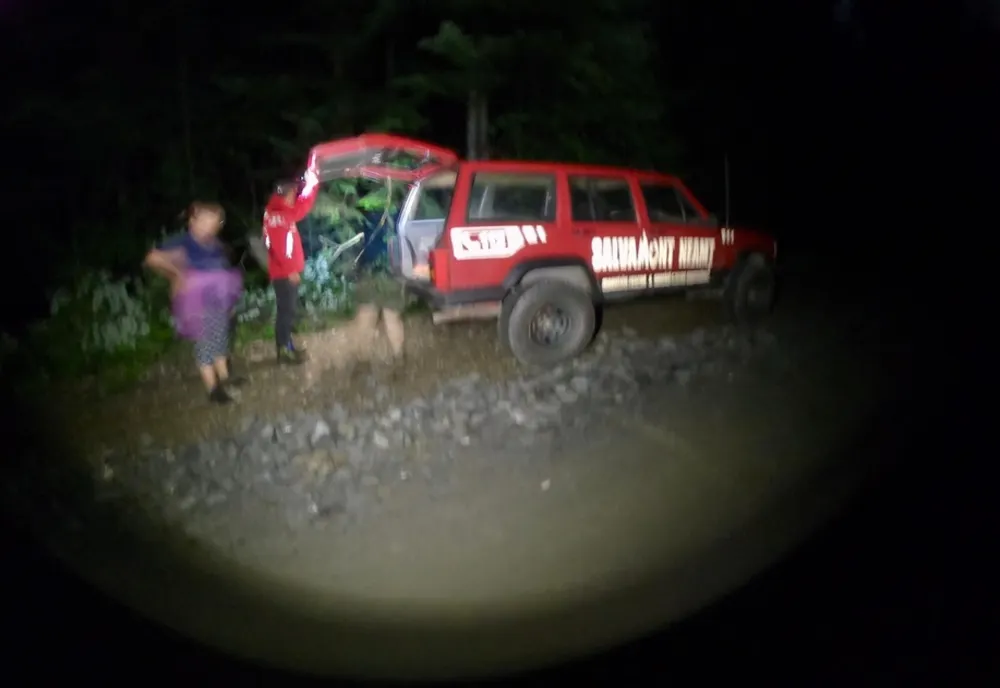 Două turiste din Iași, rătăcite în Masivul Ceahlău (FOTO)