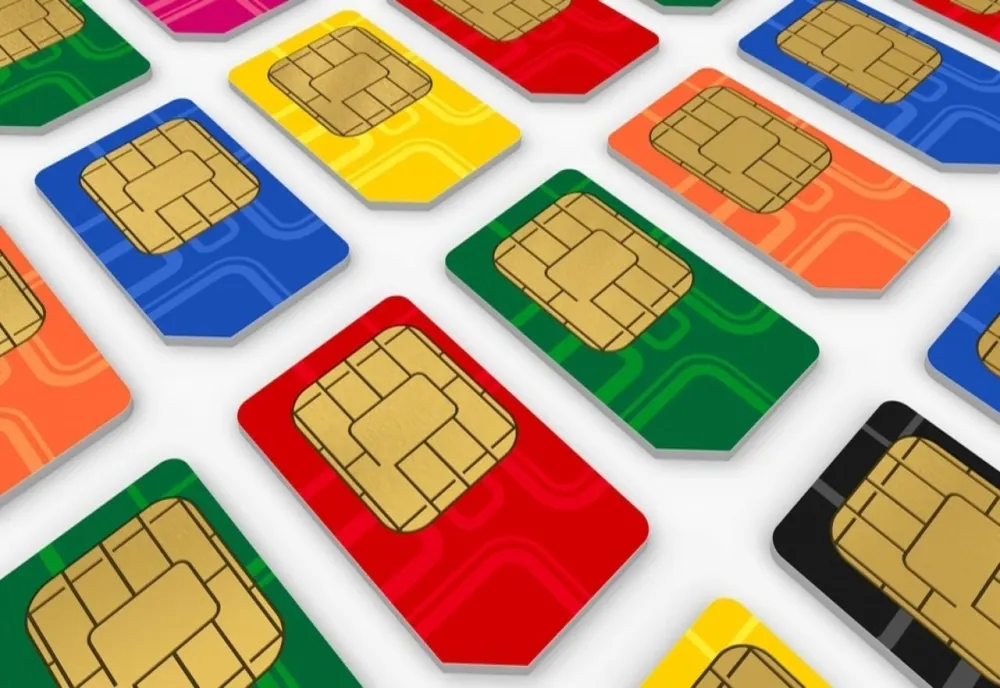 A furat cartele telefonice de 10.000 de lei