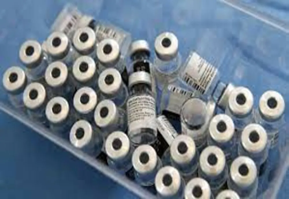 România, pe locul 1 în Europa la "vaccinarea la chiuvetă". Bode: Sunt peste 500 de dosare privind imunizările fictive