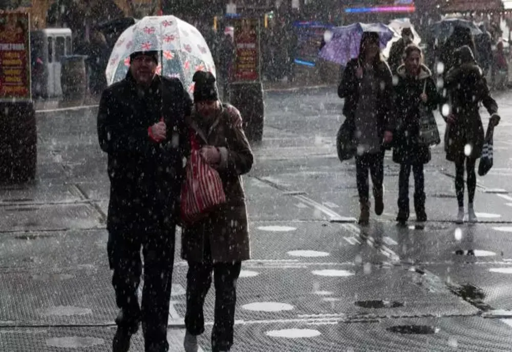 Vremea 13 mai - După câteva zile frumoase, se strică vremea - Ce zone sunt vizate de ploi abundente