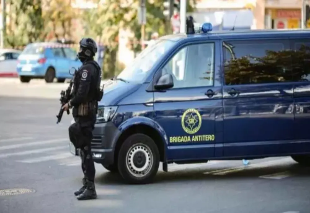 Alertă la Ambasada Ucrainei din București - Plicuri suspecte, asemănătoare celor cu explozibil din Spania - SRI a ridicat probele
