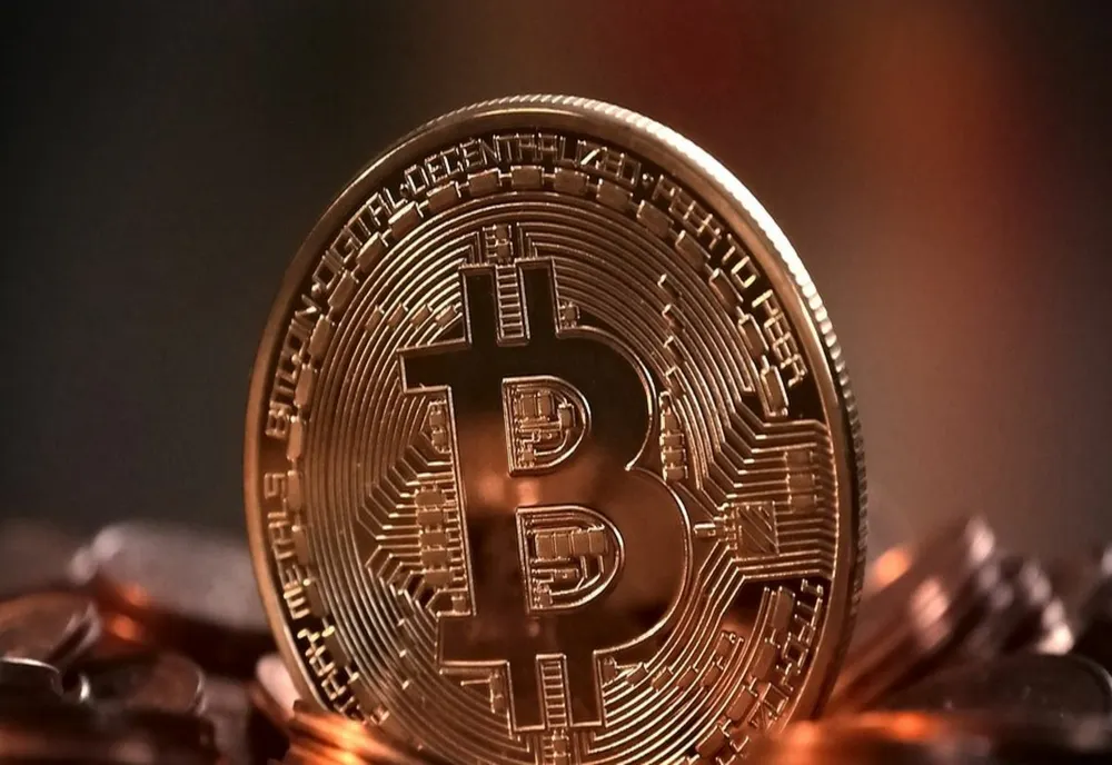 GUVERNUL PREGĂTEȘTE REGLEMENTĂRI STRICTE PENTRU TRANZACȚIILE CU CRIPTOMONEDE