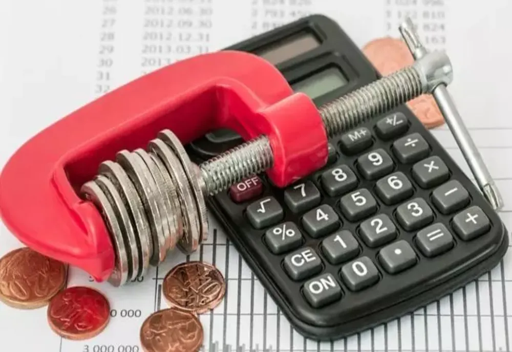 Proiect „mai altfel”: Statul să plătească dobânzi și penalități contribuabililor