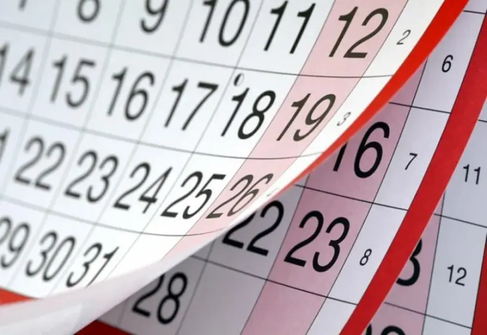 MINIVACANȚĂ ÎN AUGUST. BUGETARII VOR AVEA UN WEEKEND PRELUNGIT DE ADORMIREA MAICII DOMNULUI