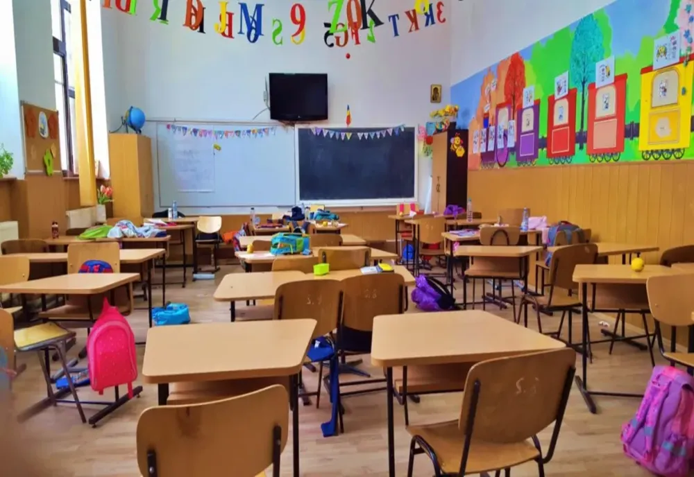Grevă în Educație - Ziua a 2-a de proteste - Elevii stau și astăzi acasă, examenele naționale pot fi amânate