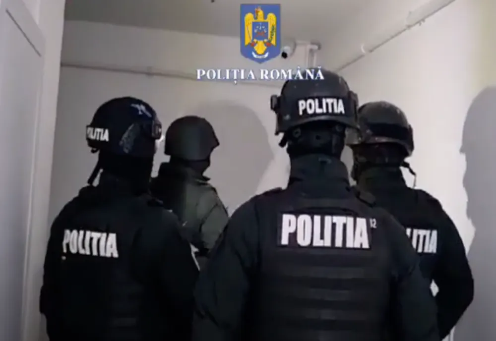 PERCHEZIȚII ÎN FORȚĂ, LA CLANURILE DIN ȚĂNDĂREI. INTERLOPII, CĂUTAȚI ÎN TOATĂ EUROPA