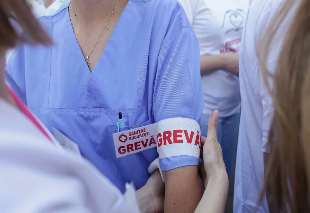 Angajaţii din Sănătate vor picheta, joi, sediile ministerelor Sănătăţii şi Muncii. Principalele nemulțumiri
