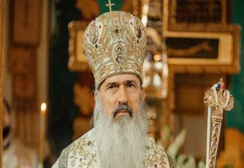 ARHIEPISCOPUL TEODOSIE, JUDECAT PENTRU TRAFIC DE INFLUENȚĂ ÎMPREUNĂ CU CONSILIERUL SĂU