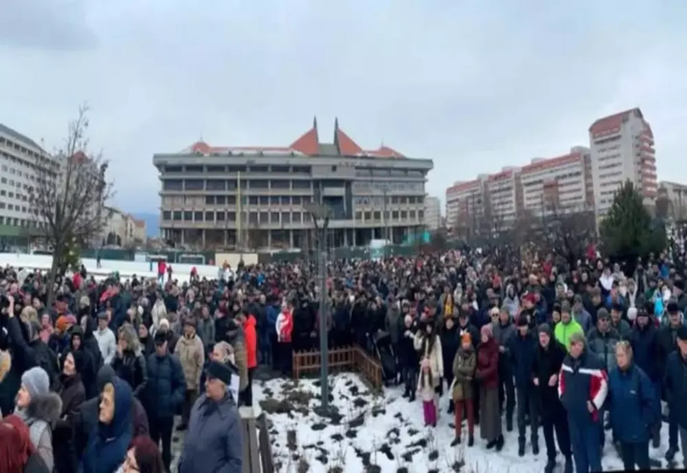 Revoltă națională a primarilor împotriva lui Bolojan și a majorării aberante a taxelor
