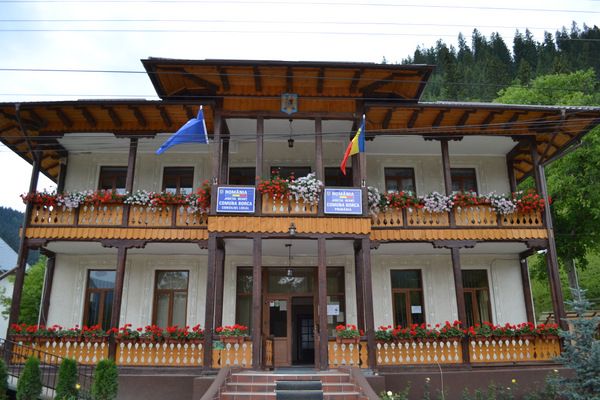 primaria Borca