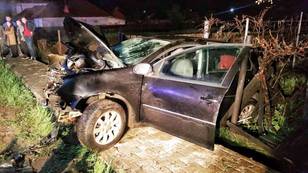 Accident-grav-cu-victime-încarcerate-FOTO-VIDEO-2
