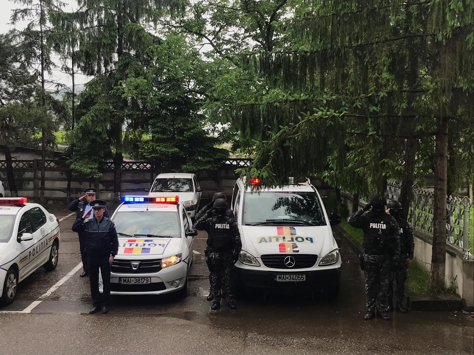 moment reculegere IPJ Neamt politist impuscat