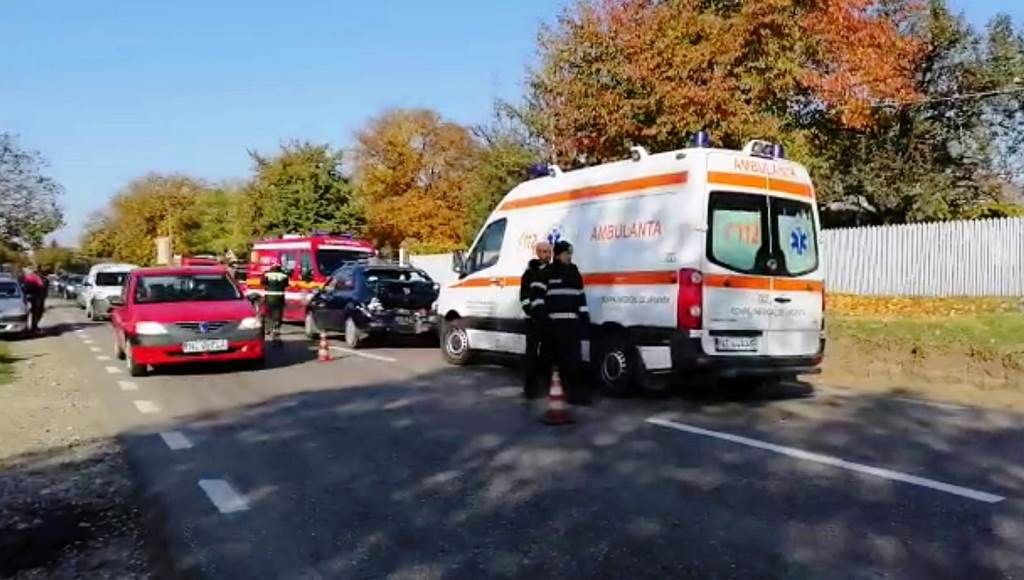Accident-cu-victimă-la-Girov.-Impact-între-un-TIR-și-un-autoturism-FOTO-3