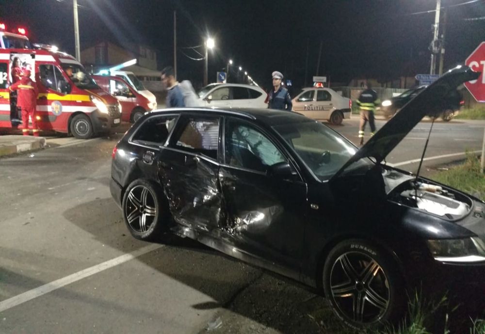 Patru răniți într-un accident la Căciulești (FOTO)