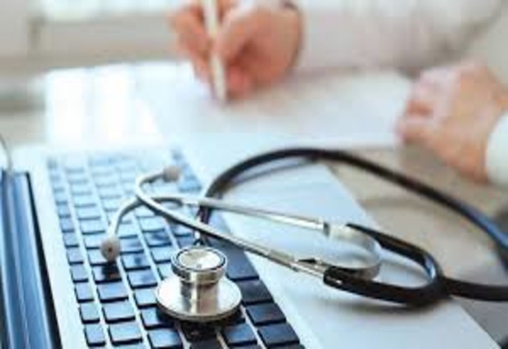 Reguli noi pentru nemțenii cu probleme de sănătate. Consultații și rețete, la distanță