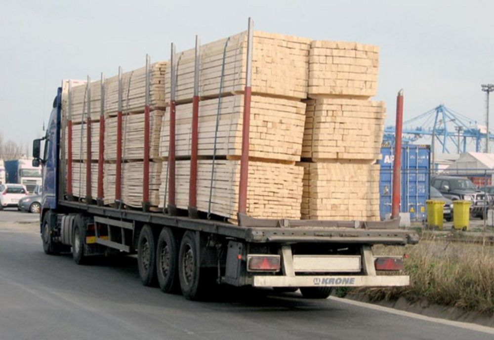 Sucevean, prins cu 7 m.c. de cherestea în plus față de ce era trecut în acte