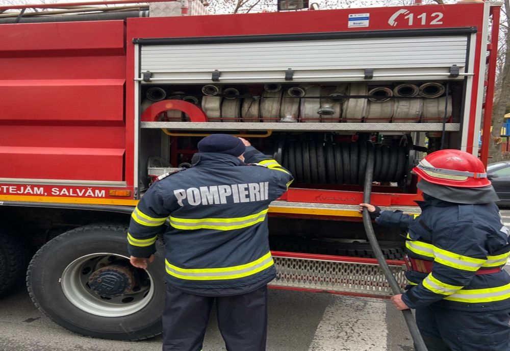 Incendiu într-un bloc din Bicaz 