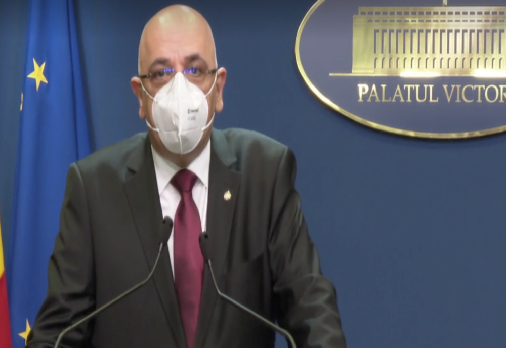 Raed Arafat a anunțat noile măsuri de relaxare. Liber la ceremoniile religioase, acces la evenimente cu certificat de vaccinare sau test negativ