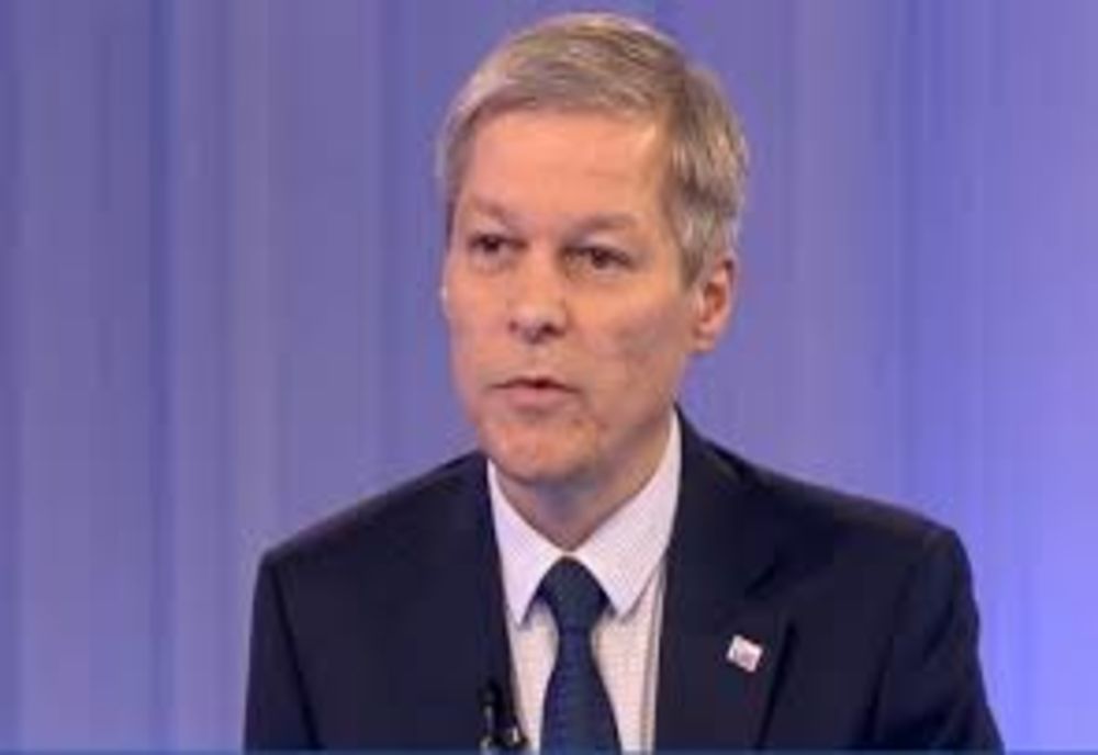 Dacian Cioloș: "Îi cer premierului să se aplece şi asupra Planului Naţional Strategic pentru agricultură. E vorba de 22 de miliarde de euro”