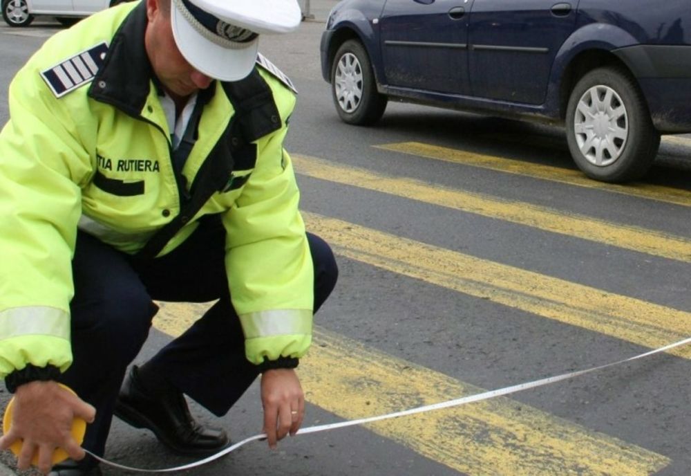 Tânără, accidentată pe trecerea pentru pietoni
