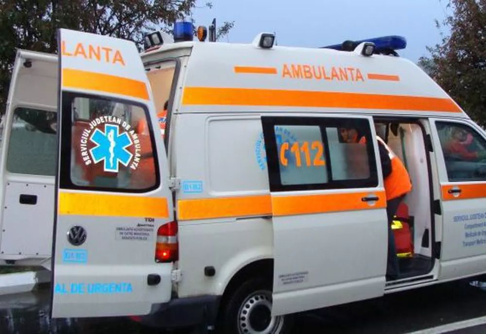 Accident pe centura municipiului Roman! Două persoane, rănite