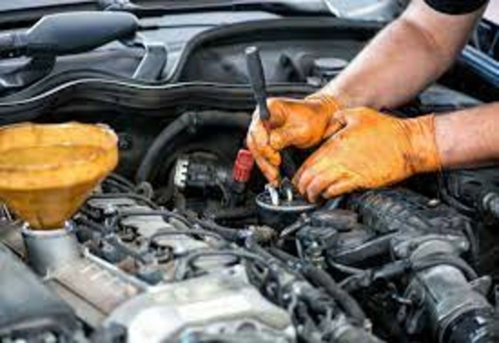 Registrul Auto Român a amendat cu 820 de mii de lei pe cei care prestează activități de reparații auto și nu respectă legea