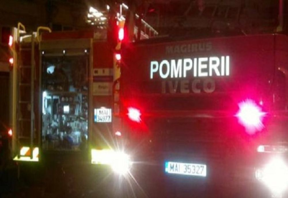 Un scurtcircuit a aprins o gospodărie în Săbăoani