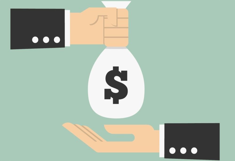 Salariul mediu net a scăzut, în România, în ianuarie, comparativ cu decembrie 2023