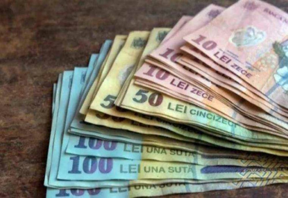 Percheziții în forță la Suceava: bani găsiți în sacoșe, într-o anchetă uriașă de evaziune și delapidare