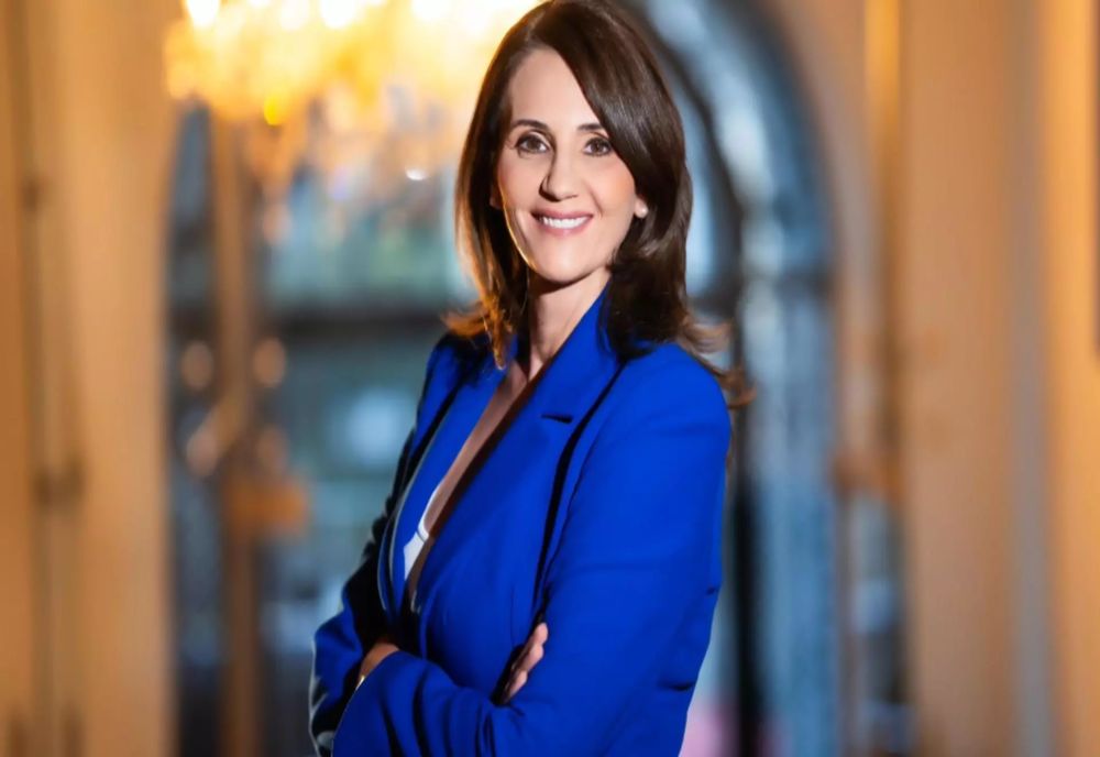 ANCA ALEXANDRESCU: ”TRAIAN BĂSESCU ESTE ÎNTRUCHIPAREA STATULUI PARALEL”