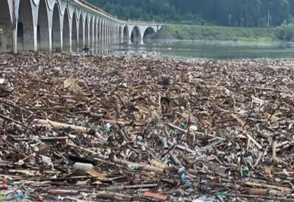 STARE DE ALERTĂ ÎN COMUNA POIANA TEIULUI, JUDEȚUL NEAMȚ, DUPĂ INUNDAȚIILE DEVASTATOARE DIN ZONĂ