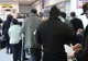 Românii din Italia au venit în ţară să-şi radieze maşinile (FOTO)