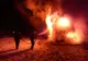 Incendiu la un autovehicul de transport persoane (FOTO)