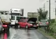 Un tânăr în spital după ce un șofer nu a păstrat distanța (FOTO)