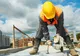 33 de persoane care munceau la negru în construcții, depistate de inspectorii muncii