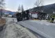 Drum blocat în Neamț și 10 persoane evacuate! O cisternă încărcată cu xilen s-a răsturnat