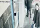 Dacă vedeți această persoană, anunțați poliția! Și-a insușit banii altei persoane