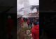 La un pas de tragedie! Patru copii, singuri în casa care a luat foc (VIDEO)