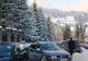 Mașinile parcate aiurea au întârziat preluarea unei victime accidentate pe pârtia de schi din Durău