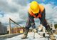 33 de persoane care munceau la negru în construcții, depistate de inspectorii muncii