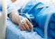 La 12 ani, în comă alcoolică la spital