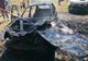 Autoturism făcut scum de un incendiu în localitatea Stânca