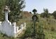 RĂZBUNAREA UNUI BĂRBAT PE SOȚIA CARE L-A PĂRĂSIT: I-A DUS LA POARTĂ O CRUCE FURATĂ DIN CIMITIR